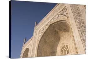 Dawn at the Taj Mahal, UNESCO World Heritage Site, Agra, Uttar Pradesh, India, Asia-Ben Pipe-Stretched Canvas