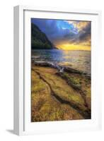 Day's End at Ke'e Beach, Na Pali Coast, Kauai-Vincent James-Framed Photographic Print