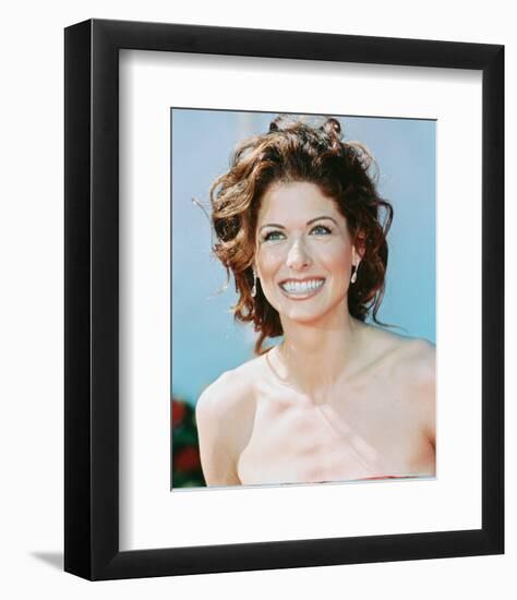 Debra Messing-null-Framed Photo