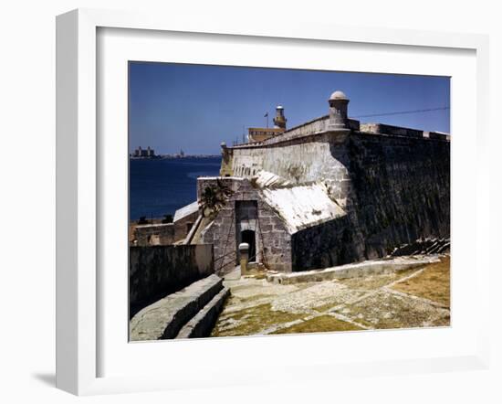 December 1946: El Morro Castle and Morro Lighthouse, Havana Harbor, Cuba-Eliot Elisofon-Framed Photographic Print