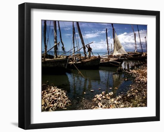 December 1946: Fishermen at in Port Au Prince Harbor in Haiti-Eliot Elisofon-Framed Photographic Print