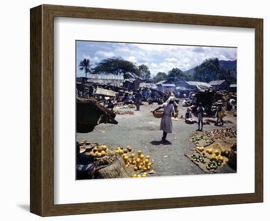 December 1946: Vendors at an Open Air Market at Petionville, Haiti-Eliot Elisofon-Framed Photographic Print