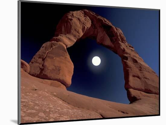 Delicate Arch, Arches National Park, Utah, USA-Art Wolfe-Mounted Photographic Print