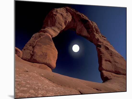 Delicate Arch, Arches National Park, Utah, USA-Art Wolfe-Mounted Photographic Print