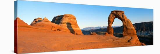 Delicate Arch in Utah-null-Stretched Canvas