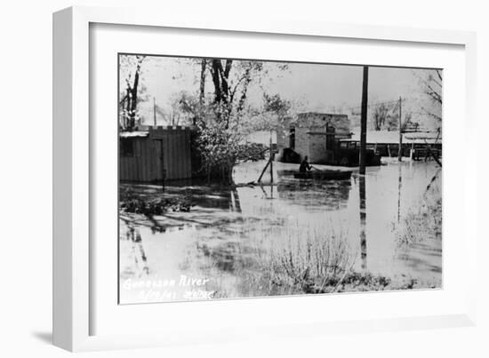 Delta, Colorado - Rowboat on Gunnison River-Lantern Press-Framed Art Print