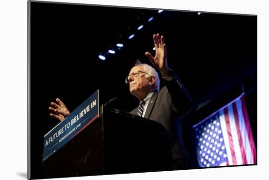 DEM 2016 Sanders-Jacquelyn Martin-Mounted Photographic Print