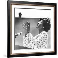 Democratic Presidential Candidate Shirley Chisholm Addresses Students at Cal State at Long Beach-null-Framed Photo