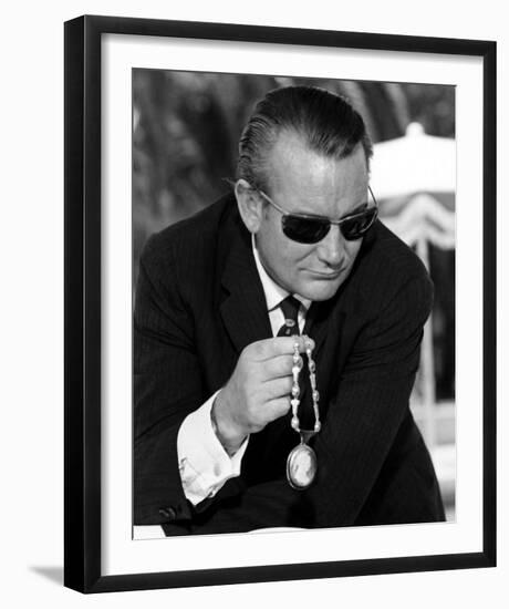 Denholm Elliott-null-Framed Photo