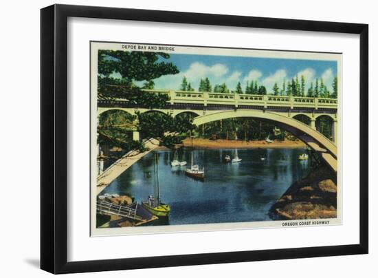Depoe Bay and Bridge, Oregon - Depoe Bay, OR-Lantern Press-Framed Art Print