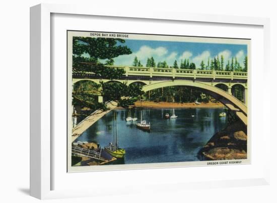 Depoe Bay and Bridge, Oregon - Depoe Bay, OR-Lantern Press-Framed Art Print