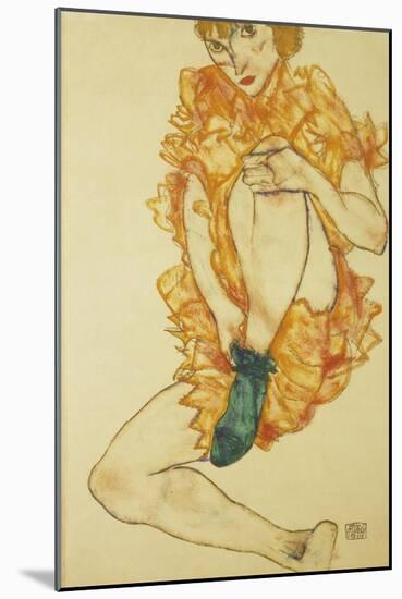Der Gruene Strumpf, 1914-Egon Schiele-Mounted Giclee Print