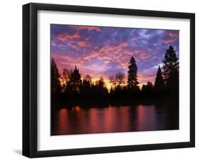 Deschutes River at sunrise, Bend, Oregon, USA-Charles Gurche-Framed Premium Photographic Print