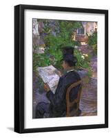 Desire Dihau (Reading a Newspaper in the Garden), 1890-Henri de Toulouse-Lautrec-Framed Giclee Print