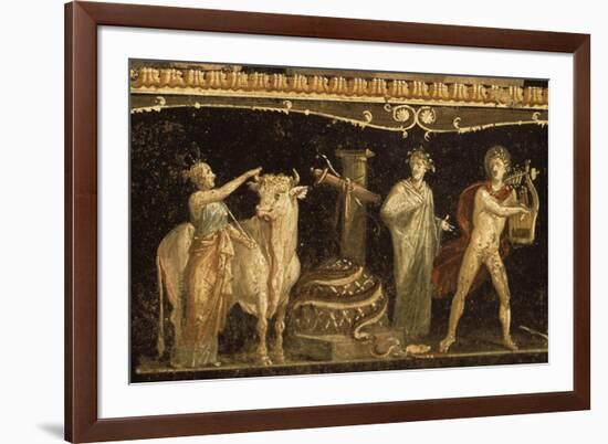 Détail du décor pictural du triclinium de la maison des Vettii; scène cultuelle-null-Framed Giclee Print