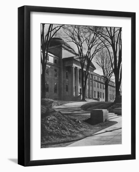 Detail of main facade - Hartford Fire Insurance Building, Hartford, Connecticut, 1922-null-Framed Photographic Print