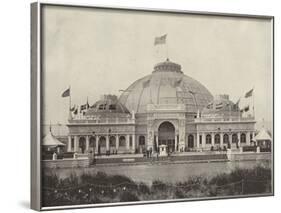 Details of the Horticultural Dome-null-Framed Photographic Print