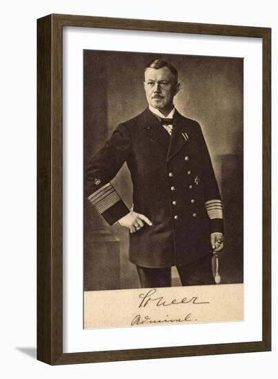 Deutscher Admiral Scheer, Standbild in Uniform-null-Framed Giclee Print