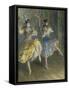 Deux danseuses espagnoles, sur scène, jouant des castagnettes-Juan Roig y Soler-Framed Stretched Canvas