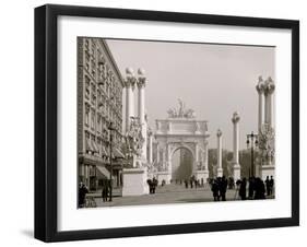 Dewey Arch, New York, N.Y.-null-Framed Photo