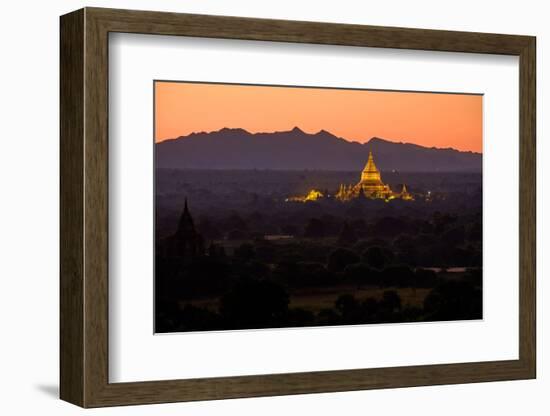 Dhammayazika Buddhist Temple, Bagan (Pagan), Myanmar (Burma), Asia-Nathalie Cuvelier-Framed Photographic Print
