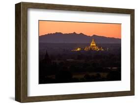 Dhammayazika Buddhist Temple, Bagan (Pagan), Myanmar (Burma), Asia-Nathalie Cuvelier-Framed Photographic Print