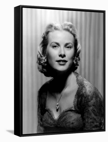 DIAL M FOR MURDER, 1954 directed by ALFRED HITCHCOCK Grace Kelly (b/w photo)-null-Framed Stretched Canvas