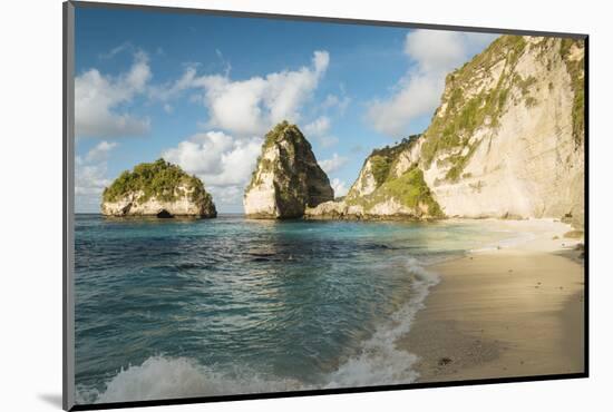 Diamond Beach, Klungkung, Nusa Penida, Bali, Indonesia, Southeast Asia, Asia-null-Mounted Photographic Print