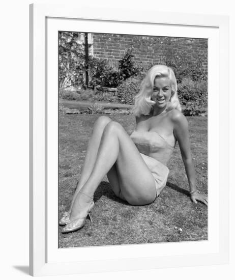 Diana Dors-null-Framed Photo