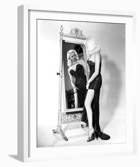 Diana Dors-null-Framed Photo