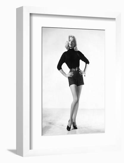 Diana Dors-null-Framed Photo