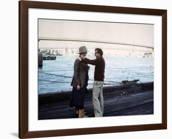 Diane Keaton and Woody Allen ANNIE HALL, 1977 directed by Woody Allen (photo)-null-Framed Photo