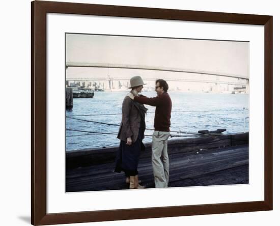 Diane Keaton and Woody Allen ANNIE HALL, 1977 directed by Woody Allen (photo)-null-Framed Photo