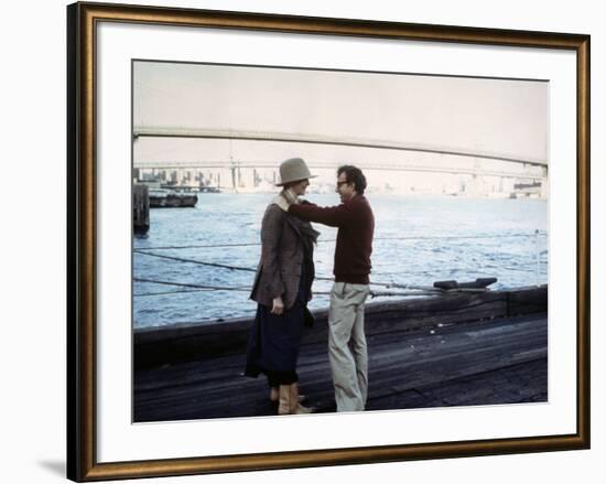 Diane Keaton and Woody Allen ANNIE HALL, 1977 directed by Woody Allen (photo)-null-Framed Photo
