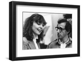 Diane Keaton and Woody Allen MANHATTAN, 1979 directed by Woody Allen (b/w photo)-null-Framed Photo