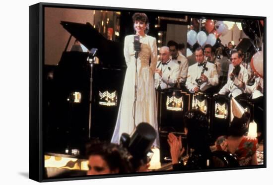 Diane Keaton RADIO DAYS, 1987 directed by Woody Allen (photo)-null-Framed Stretched Canvas