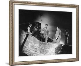 Dick Van Dyke, Nancy Kwan, Lieutenant Robin Crusoe U, S, N,, 1966-null-Framed Photographic Print