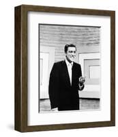 Dick Van Dyke, The Dick Van Dyke Show (1961)-null-Framed Photo