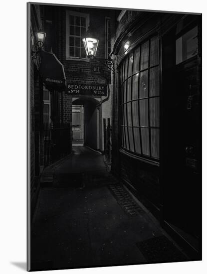 Dickensian London-Doug Chinnery-Mounted Photographic Print