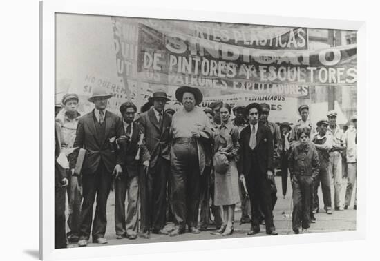 Diego Rivera and Frida Kahlo in the May Day Parade, Mexico City, 1st May 1929-Tina Modotti-Framed Photographic Print