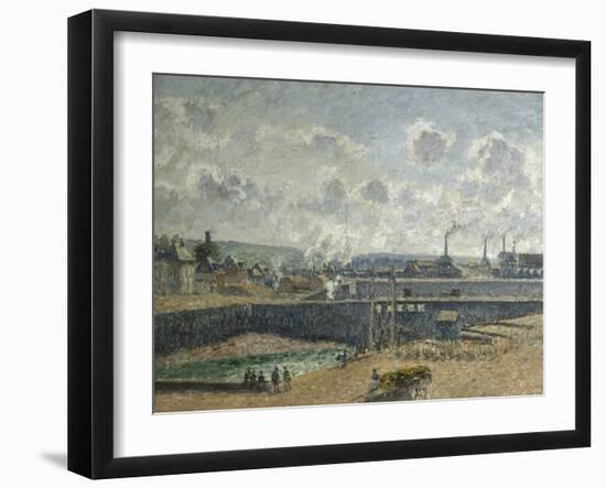 Dieppe, bassin Duquesne à marée basse-Camille Pissarro-Framed Giclee Print