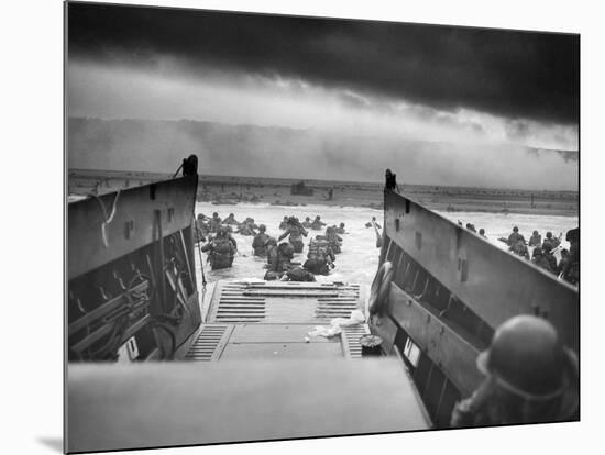 Digitally Restored World War II Photo of American Troops Approaching Omaha Beach-null-Mounted Photographic Print