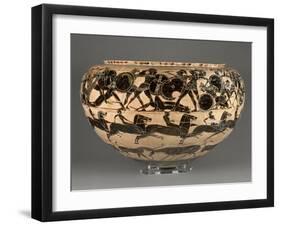 Dinos à figures noires : Héraclès et les Amazones, course de chevaux et frise d'animaux-Tyrrhénien Groupe-Framed Giclee Print