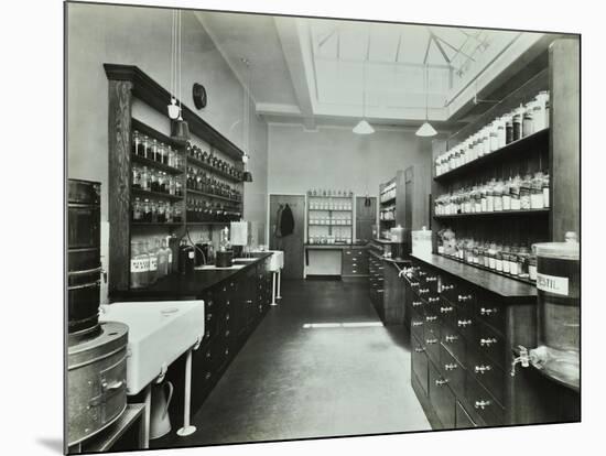 Dispensary for Out-Patients, Hammersmith Hospital, London, 1935-null-Mounted Photographic Print