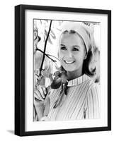 Divorce American Style, Debbie Reynolds, 1967-null-Framed Photo