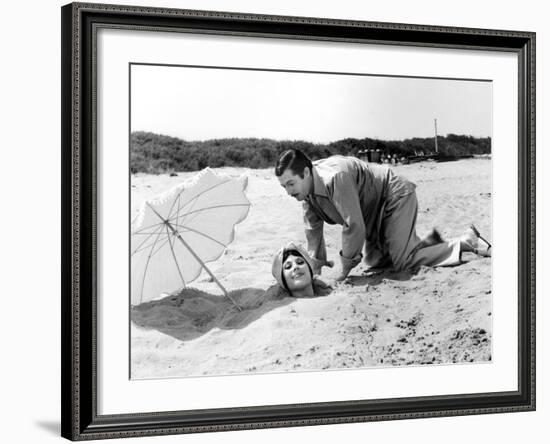 Divorce - Italian Style, Marcello Mastroianni, Daniela Rocca, 1961-null-Framed Photo