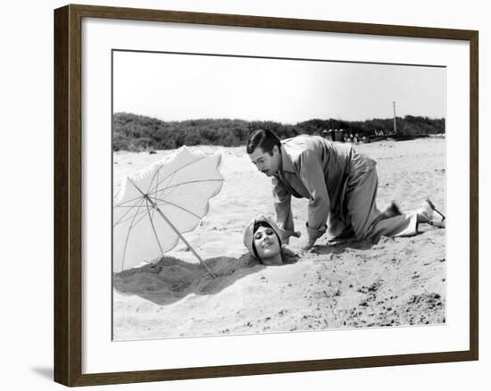 Divorce - Italian Style, Marcello Mastroianni, Daniela Rocca, 1961-null-Framed Photo