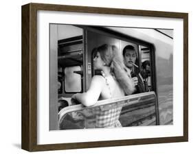 Divorce - Italian Style, Stefania Sandrelli, Marcello Mastroianni, 1961-null-Framed Photo