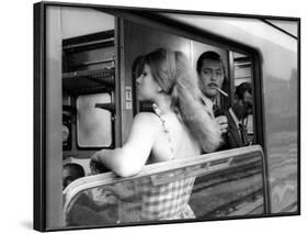 Divorce - Italian Style, Stefania Sandrelli, Marcello Mastroianni, 1961-null-Framed Photo