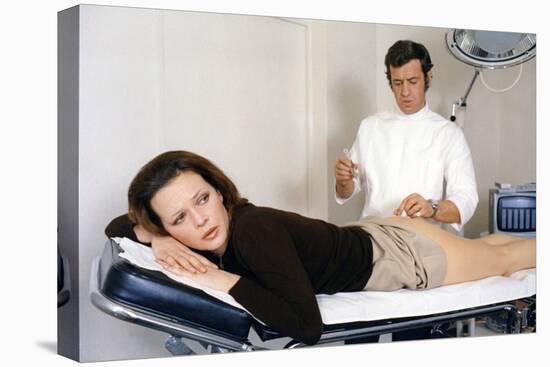 Docteur Popaul by Claude Chabrol with Jean Paul Belmondo and Laura Antonelli, 1972 (photo)-null-Stretched Canvas